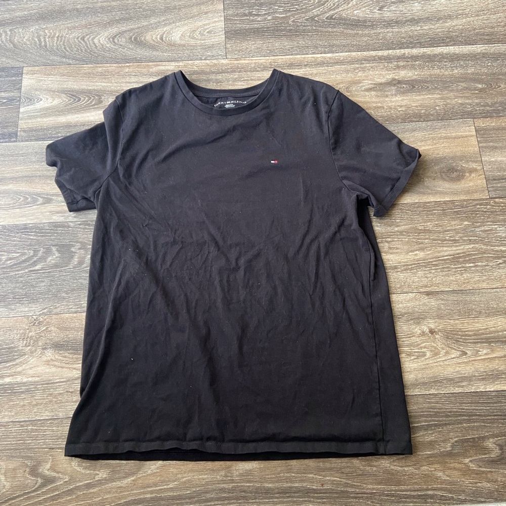 Tommy Hilfiger black short-sleeved shirt large men’s